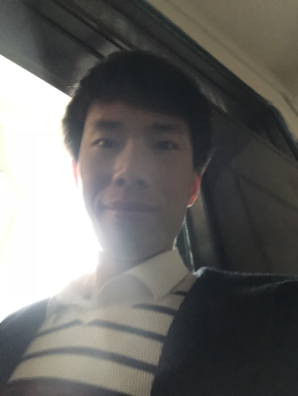 夏天的第二张照片--郑州蓝颜知己交友网