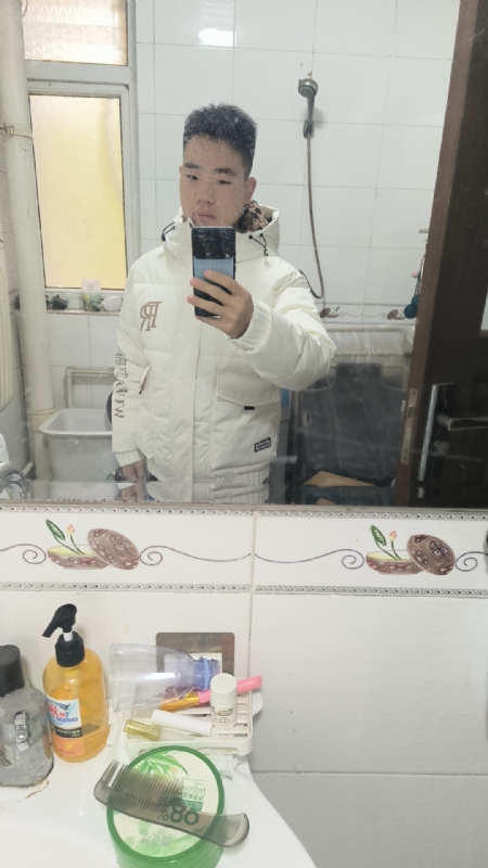 小李的第一张照片--郑州蓝颜知己交友网