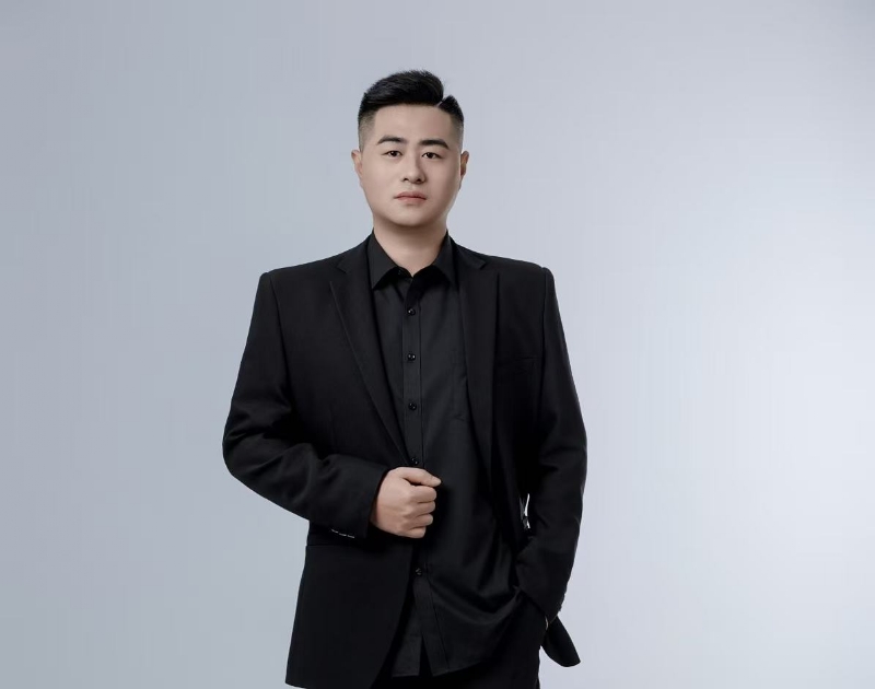 荣泽的第一张照片--郑州蓝颜知己交友网