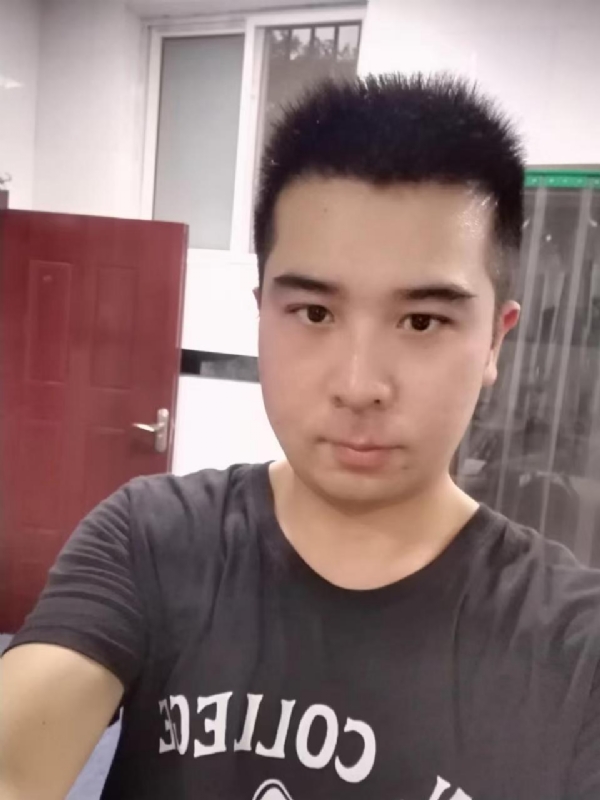 89WANG的第一张照片--郑州蓝颜知己交友网